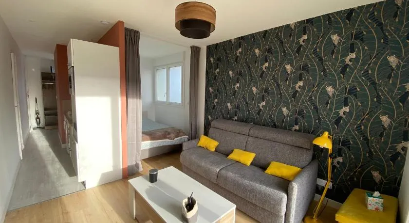 Appartement BIENVENUE avec terrasse - Image 1