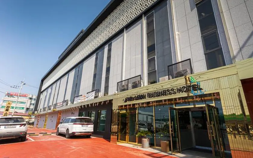 Iksan Business Hotel Raum Stay - Image 1