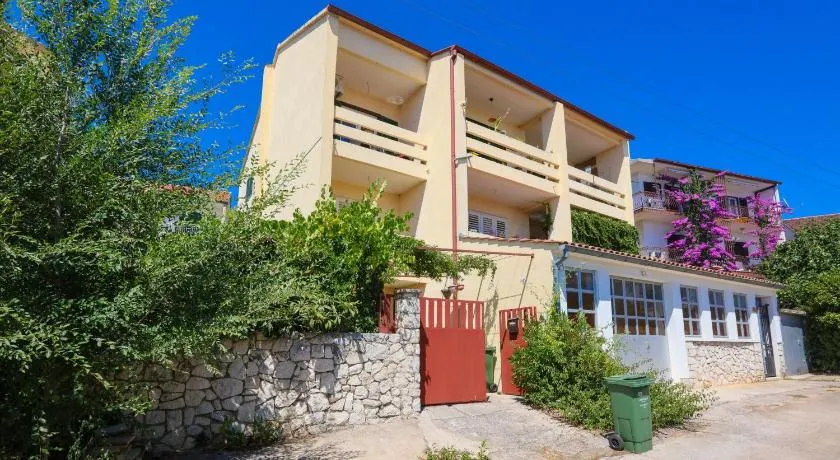 Apartments with parking space Sibenik - 24719 - Image 1