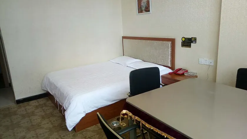 Regent Business Hotel - Image 1