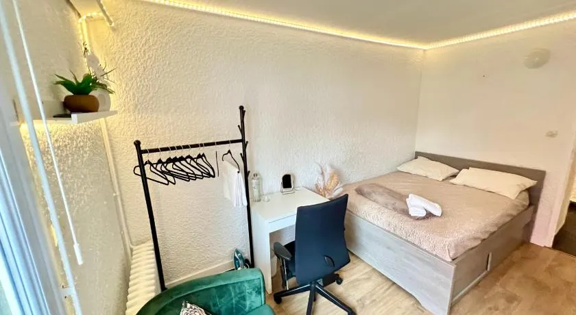 Chambre chez particulier Cosy et reposante - Image 1