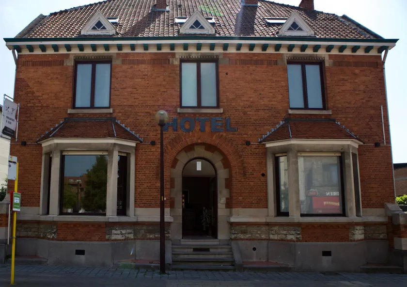 Hotel Fi'Lin - Image 1