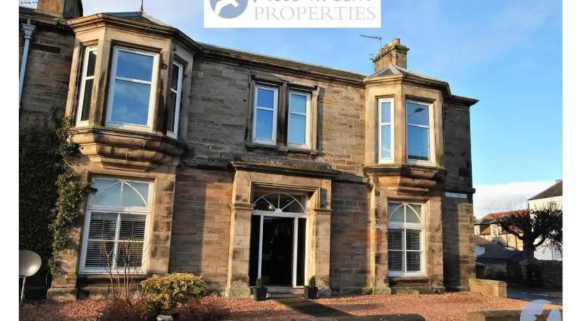 2 Melville Terrace Anstruther - Image 1