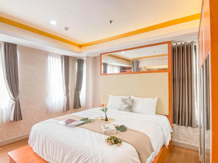 Spacious Studio Transpark Cibubur By Travelio - Image 1