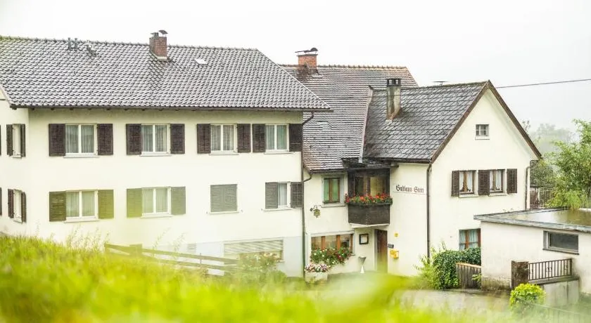 Pension Stein nahe Feldkirch ruhige Zimmer für Reisende und Monteure inklusive Frühstück - Image 1