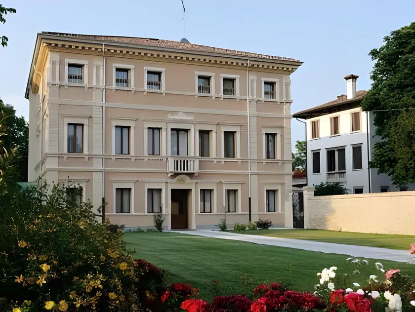 Albergo Villa Maternini - Image 1