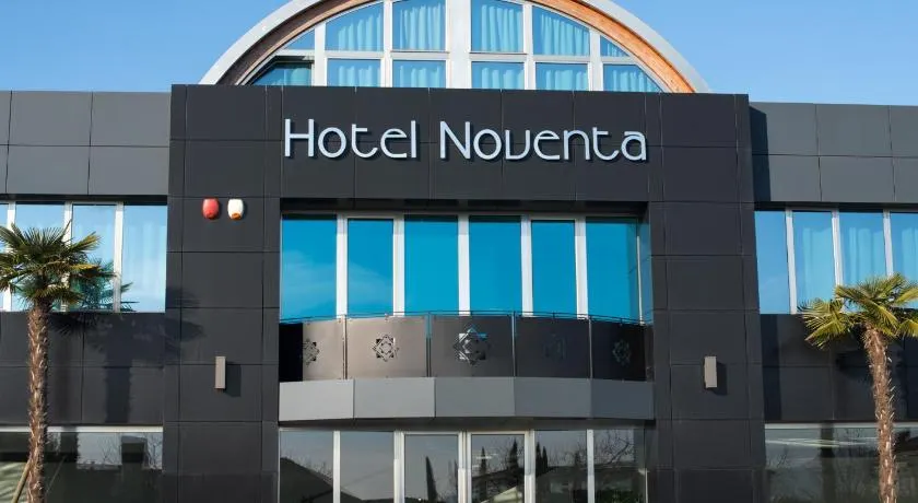 Hotel Noventa - Image 1