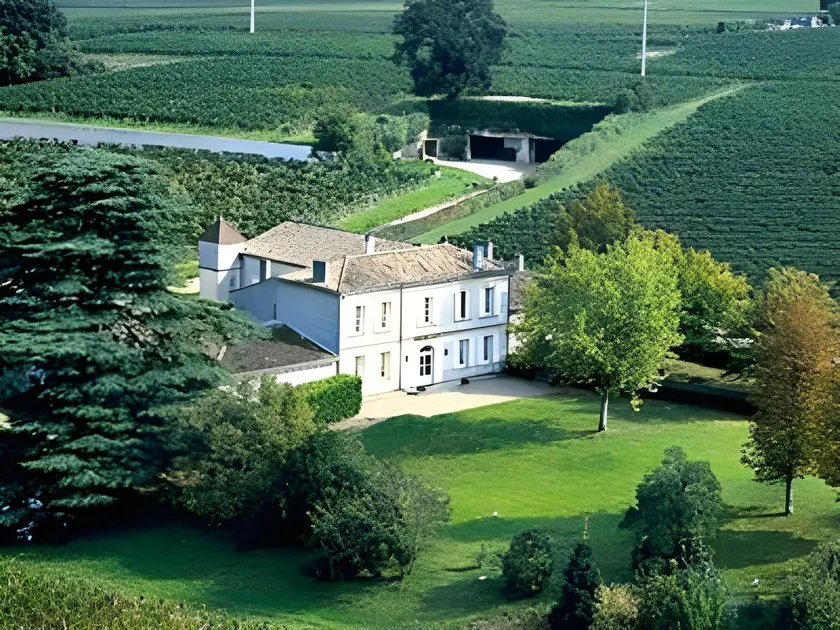 Le Relais de Franc Mayne - Image 1