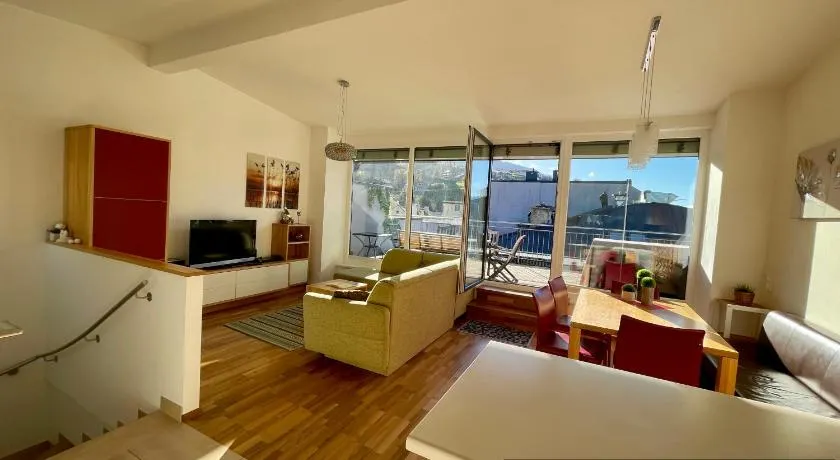 Penthouse TAMINO TOP 10 - Image 1