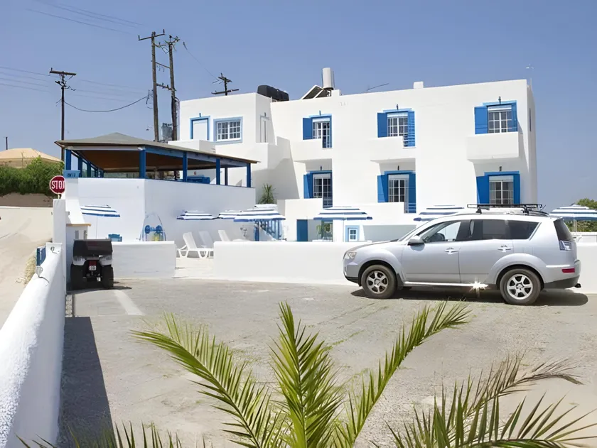 Blue Dolphin Aegina - Image 1