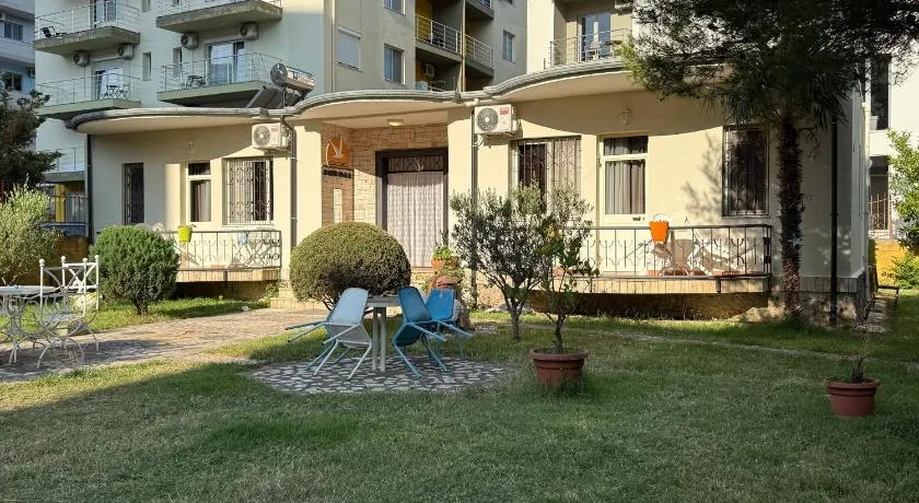 Guroal Holiday House - Image 1