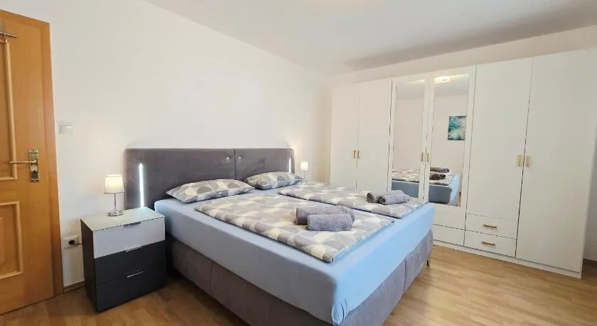 Ferienwohnung 1 - Nähe Phantasialand, Köln, Bonn, Brühl - Image 1