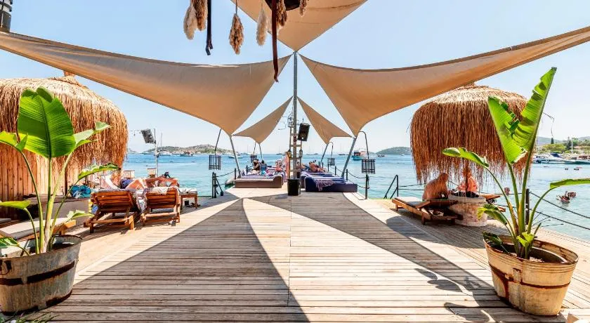 Elista Hotel & Spa - Image 1
