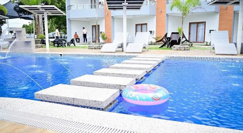 Crown of the Orient Beach Resort - Image 1
