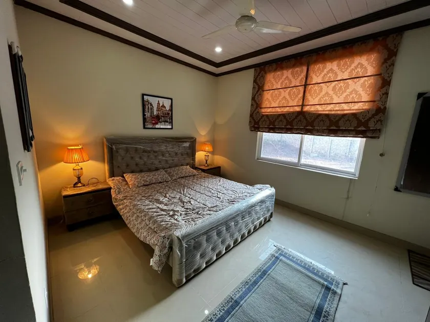 Bella Vista Apartment - Image 1