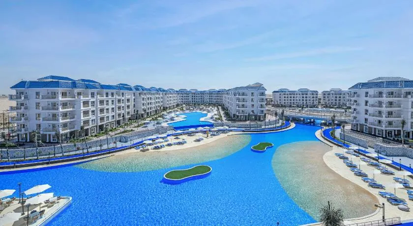 Azur One Eleven Hotel Alamein - Image 1