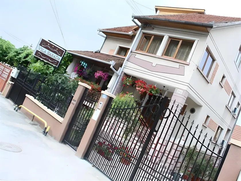 Vila SaraDa Boutique - Image 1