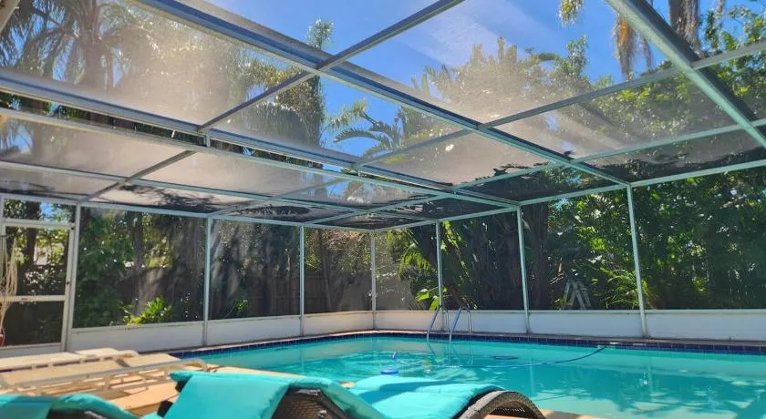 Largo, Fl Heated Pool 2 miles from Indian Rocks Beach Pets - Image 1