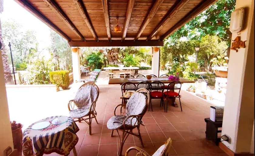 Donna Caterina House Sicily Countryside Retreat with Hot Tub - Image 1