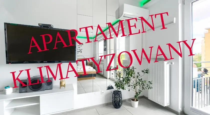 Good Day Apartments- private parking new town - Image 1
