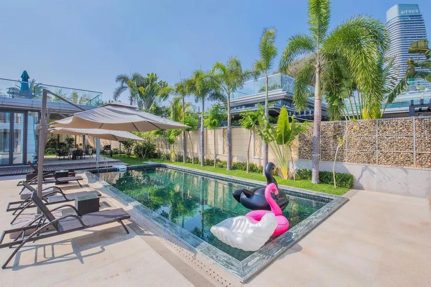 Sanya Youmi U-ME Swimming Pool Resort - Image 1