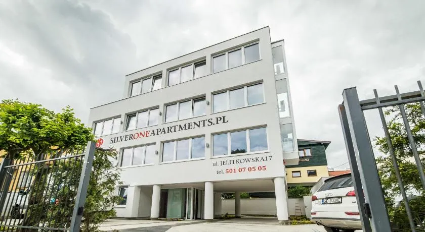 Silver One Apartments - Image 1