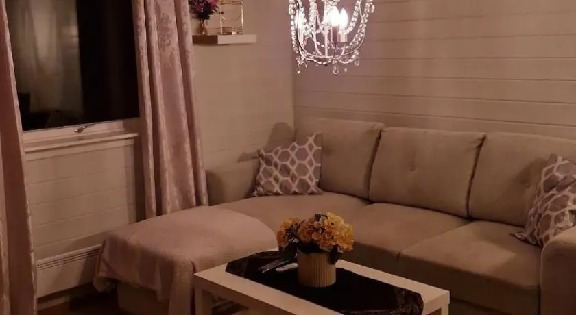 Apartment in peacefull surroundings - Image 1