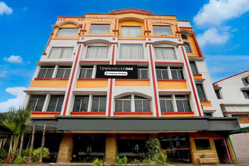 Super Townhouse Oak Dhanbad Central Near Golf Ground - Image 1