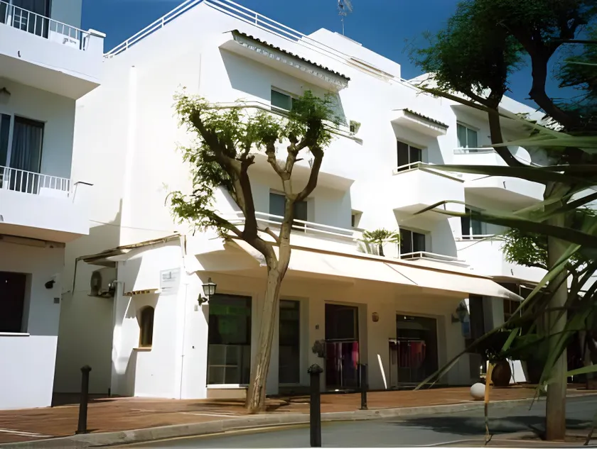 Hostal de la Caravel-la - Image 1