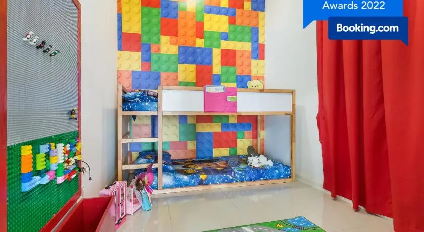 Legoland Fun- Hostahome Suites at D'Pristine Residence - Image 1