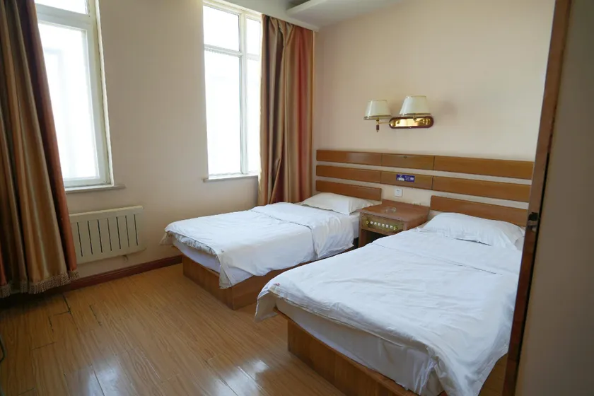 Jiangnan Hotel - Image 1