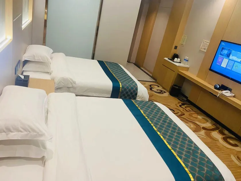 Jinshili Hotel (Zhenyuan County First People's Hospital Branch) - Image 1