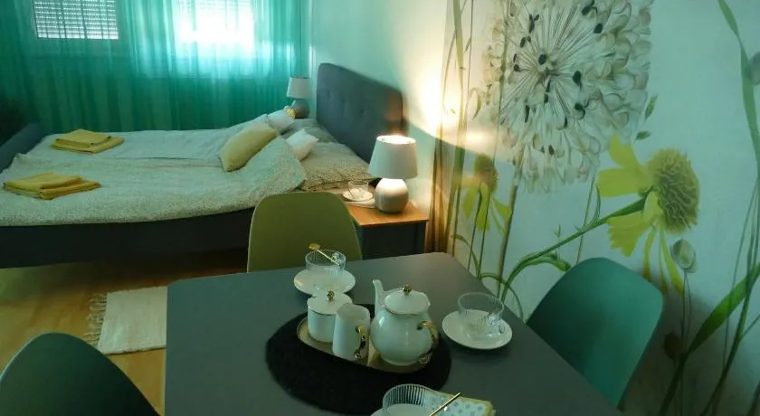 Heleniums Apartment - Image 1