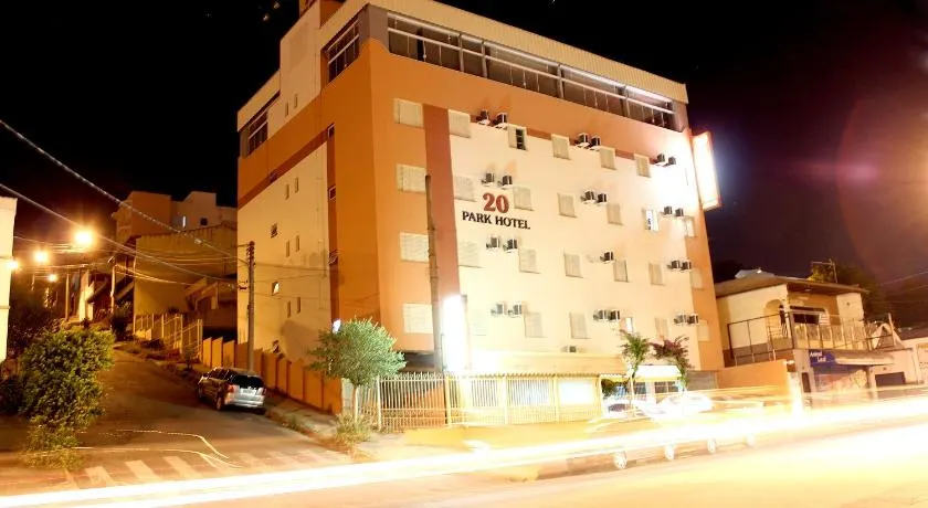 Vinte Park Hotel - Image 1