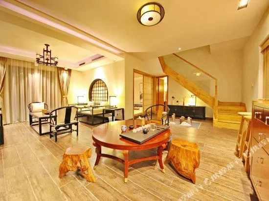 Nancy Chalets - Image 1