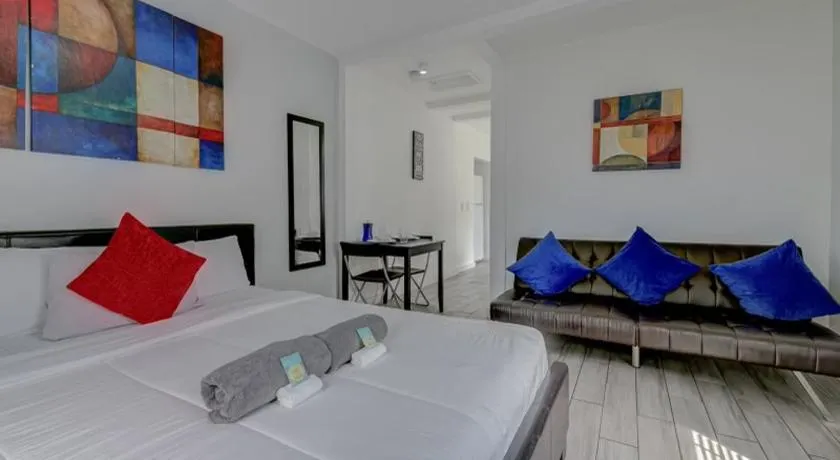 Adorable private apartments in the Heart of Miami! - Image 1