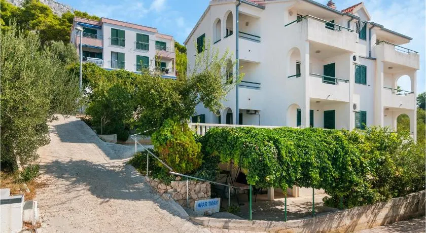 Stunning Apartment In Stanici With Wifi - Image 1