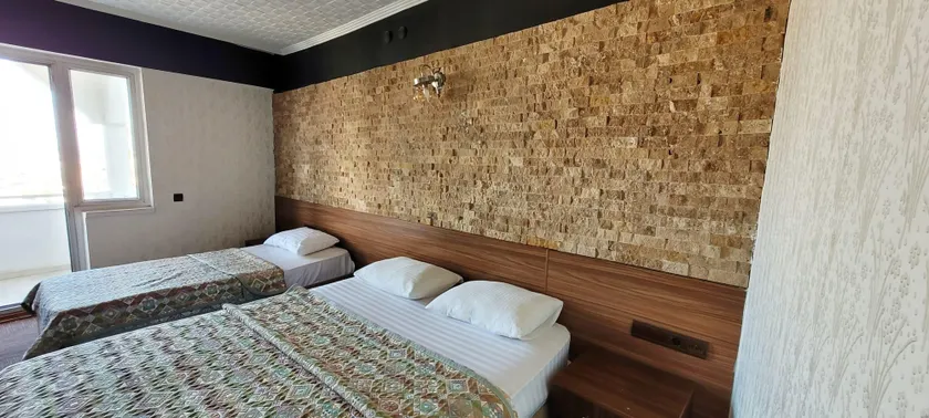 Hera City Hotel - Image 1