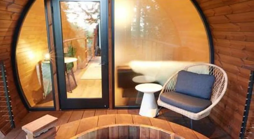 ~* The Spectacular Spyglass Treehouse *~ - Image 1