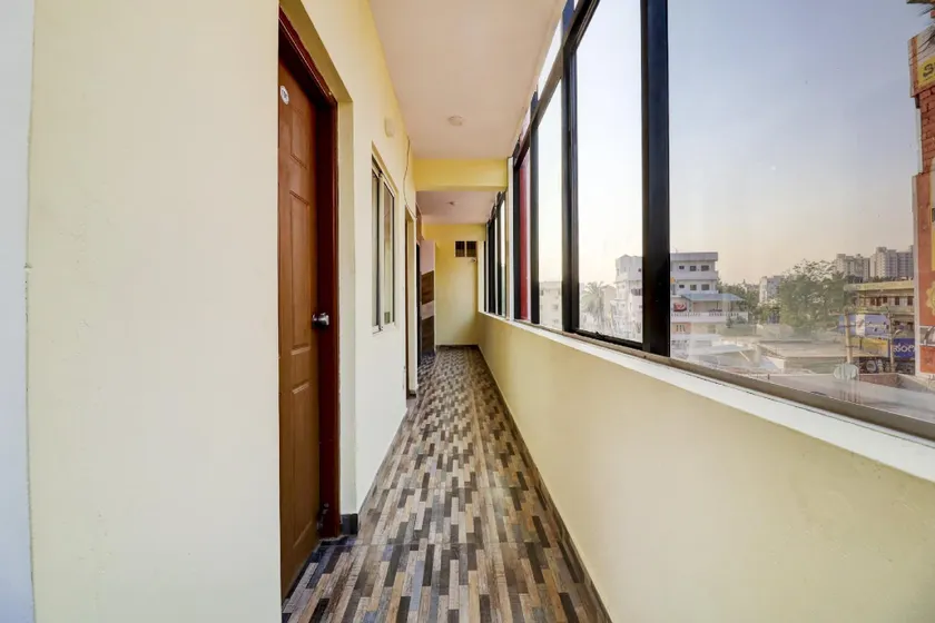 Hotel O M S R - Image 1