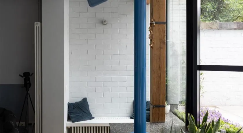 Townhouse Tongeren Center 275m2, 10p w Airco - Featured in Designbook - Image 1