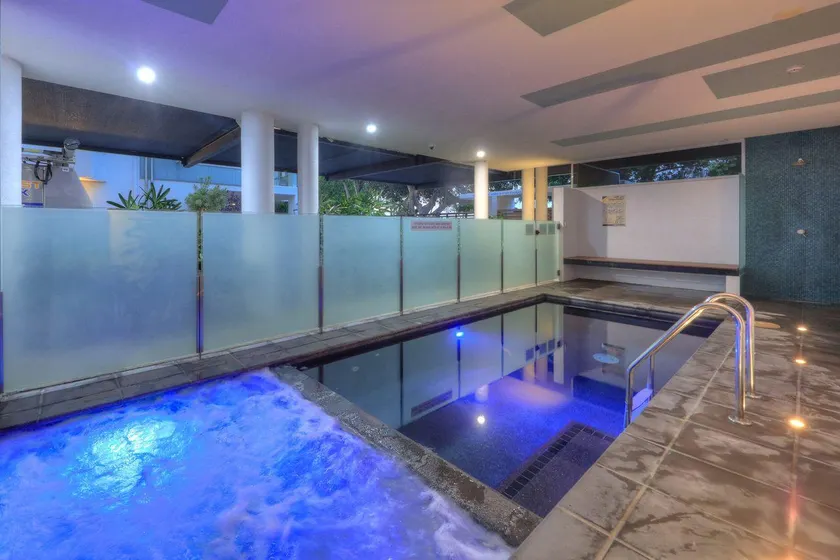 Maggies Beachfront Apt. 11 - Image 1