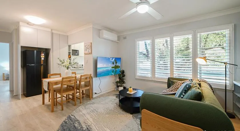 KozyGuru | Mosman | Serene Boutique Apt Retreat - Image 1