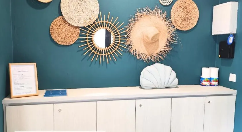 Roxy Sematan Townhouse - Blue Lagoon - Image 1