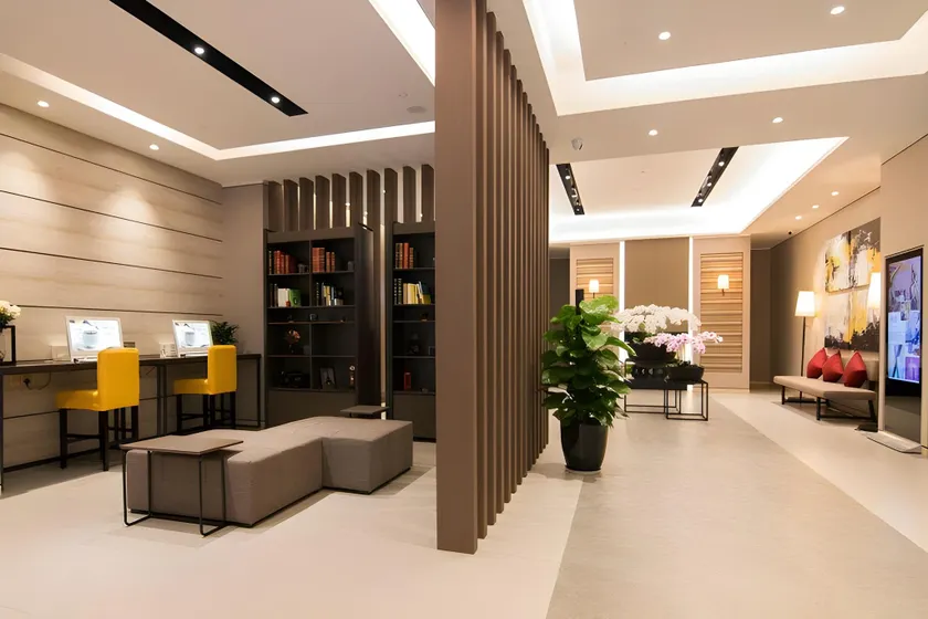 Home Inn Plus Chengdu Gaoxin Global Center SKP - Image 1
