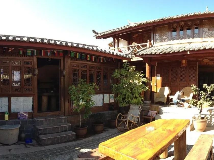 Lijiang Carnation inn - Image 1