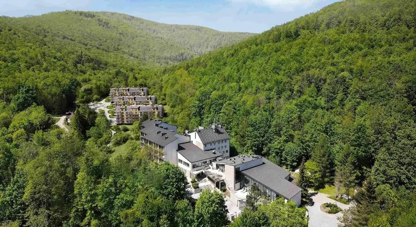 Magnus Resort - Image 1