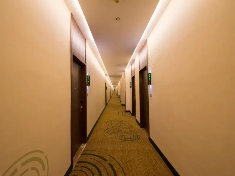 GreenTree Inn Nantong Chongchuan District Middle Changjiang Road Express Hotel - Image 1