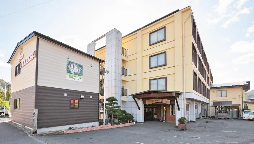Hotel Ryusendo Aizan - Image 1
