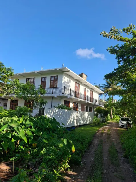 Sun Rusiru villa - Image 1